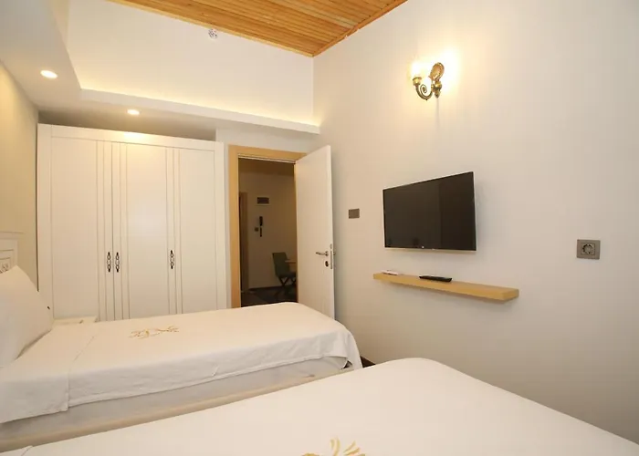 Hotel Raymar 4*