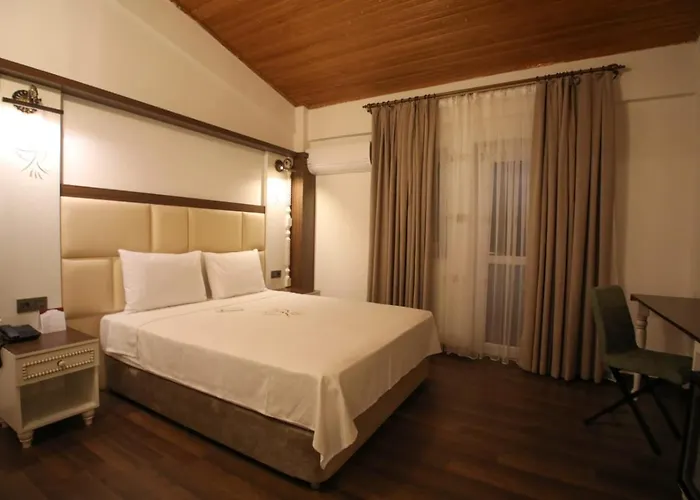 Raymar Hotel 4*